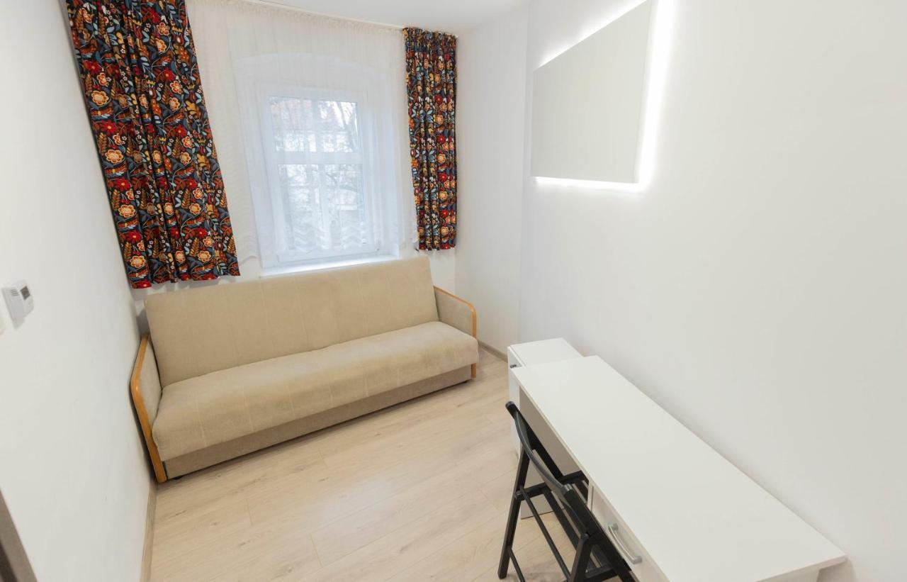 Wolska Apartment 80M2 - 7 People, 3 Rooms 弗罗茨瓦夫 外观 照片