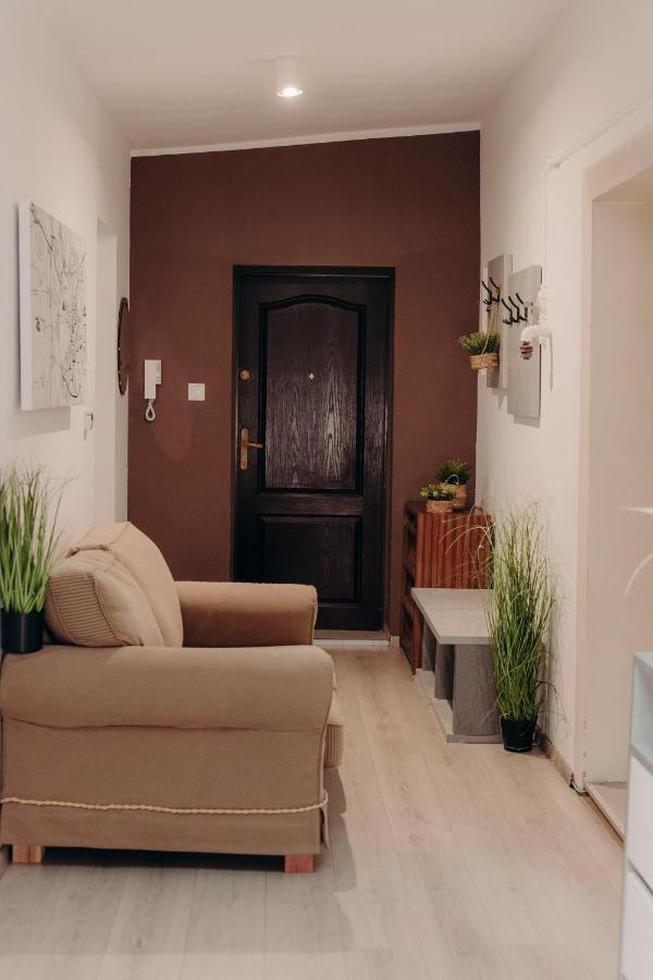 Wolska Apartment 80M2 - 7 People, 3 Rooms 弗罗茨瓦夫 外观 照片
